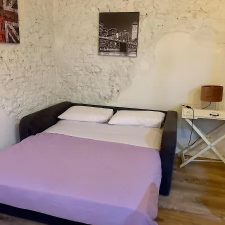 Apartament Tiny-house In The Heart Of *