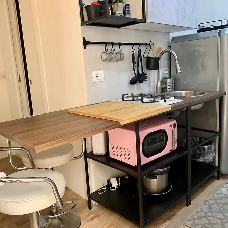 Tiny-house In The Heart Of Apartment *